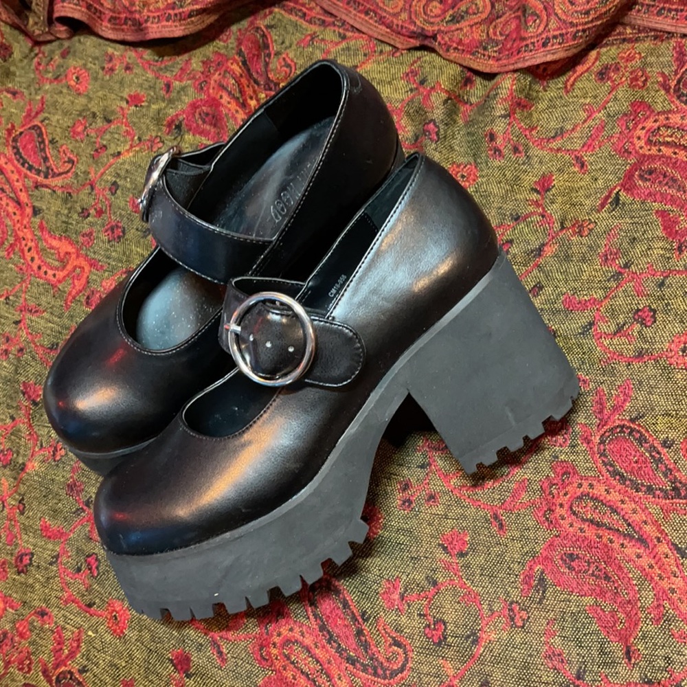 Current mood mary jane chunky heels